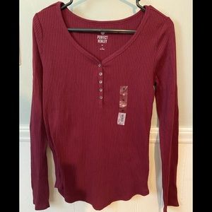 Women’s long sleeve shirt